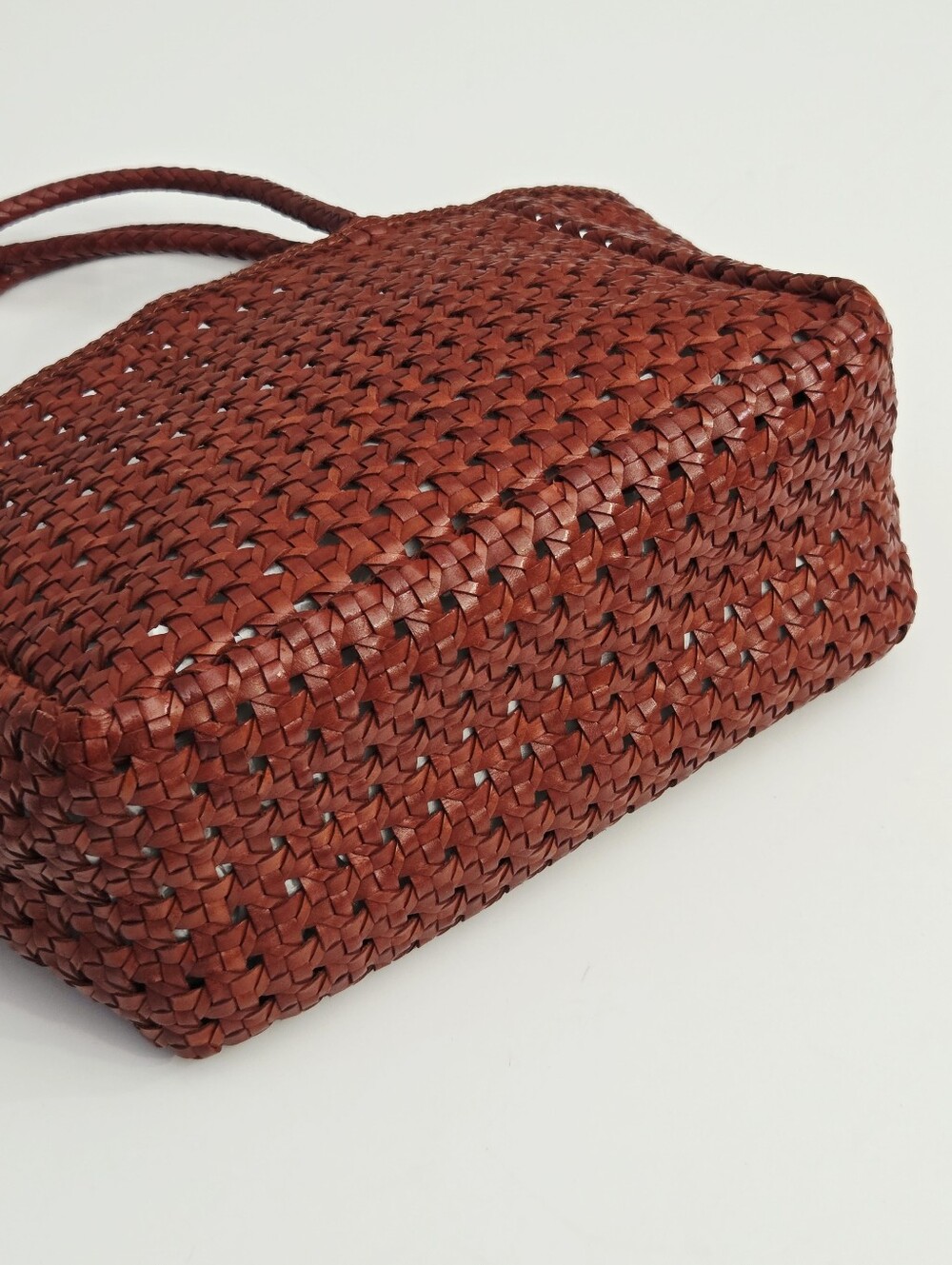 NEW MAISON N.H PARIS ANNETTE PETIT CUIR BAG - PICANTE - Picture 10 of 10